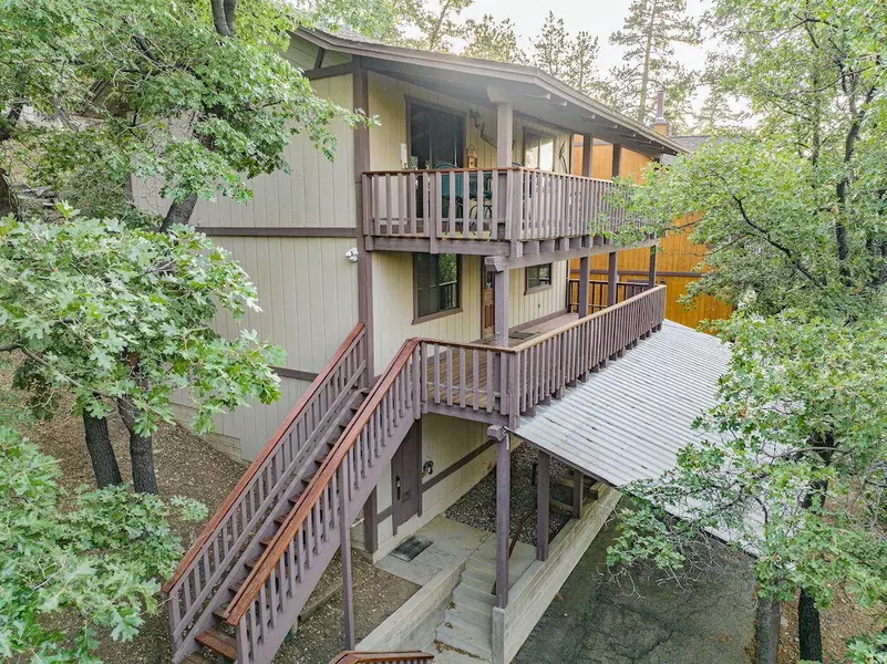 1217 Minton DR, Big Bear, CA 92314