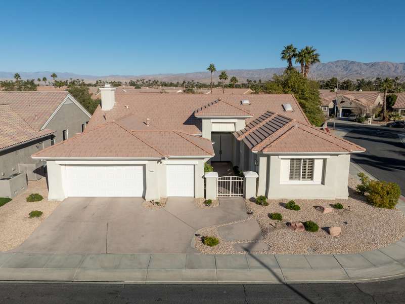 78496 Sterling LN, Palm Desert, CA 92211