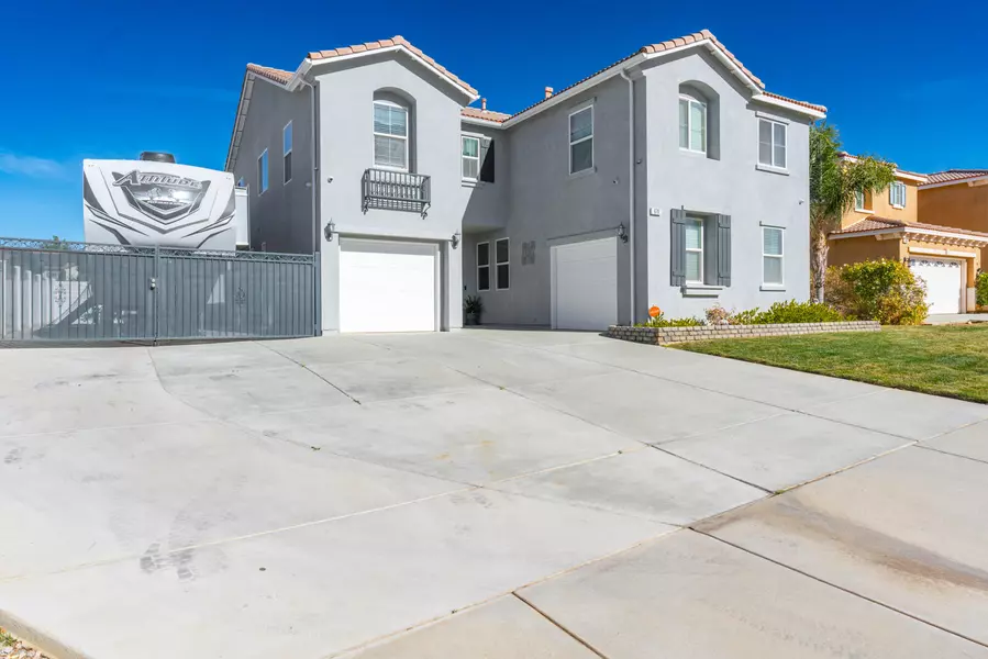 670 Winter Pine ST, Beaumont, CA 92223