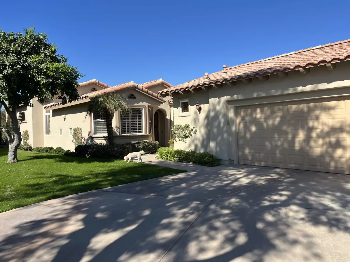 La Quinta, CA 92253,48175 Casita DR