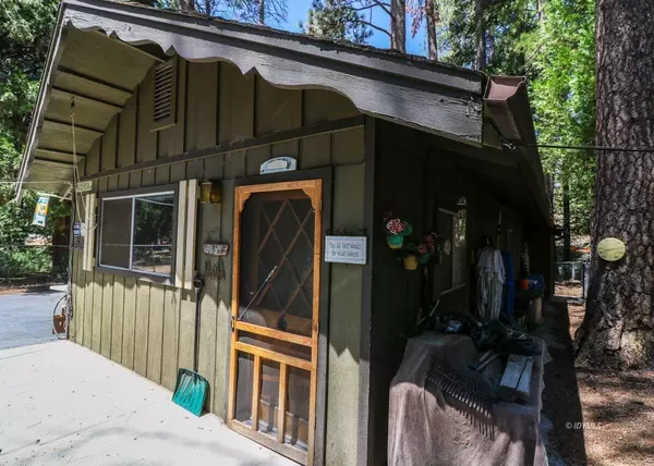 Idyllwild, CA 92549,26140 Bicknell LN