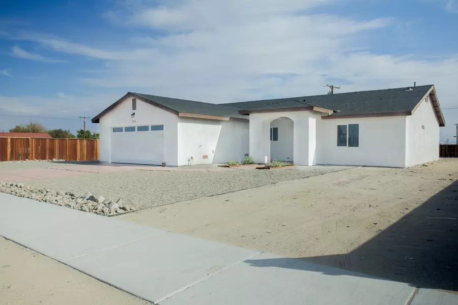 2794 Coronet AVE, Thermal, CA 92274