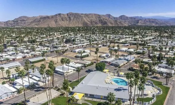 Palm Springs, CA 92264,120 Pali DR