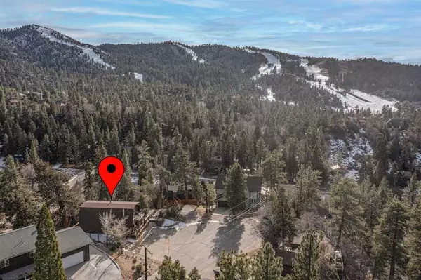 Big Bear Lake, CA 92315,43573 Yosemite DR