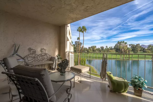 Rancho Mirage, CA 92270,910 Island DR #405