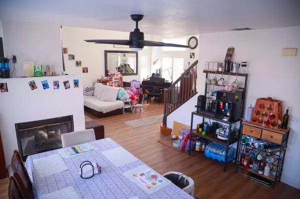 Corona, CA 92878,2151 Bowdoin ST