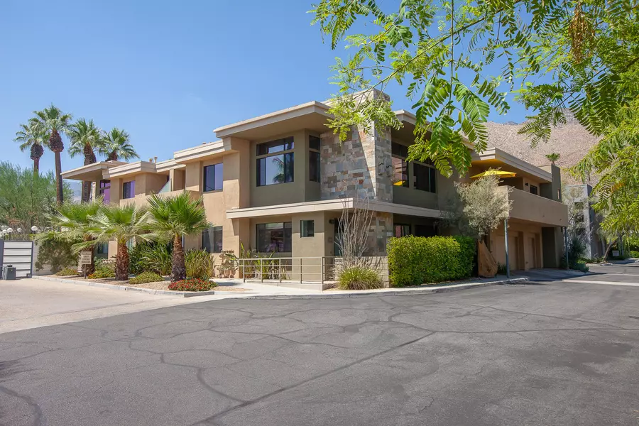 810 Palm Canyon DR #101, Palm Springs, CA 92264