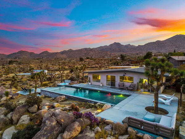 Joshua Tree, CA 92252,8269 Via Rocosa