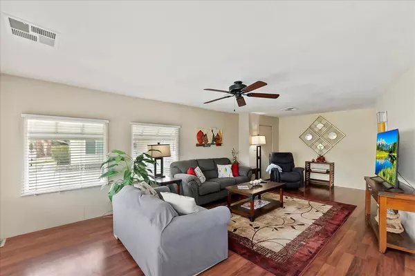 Thousand Palms, CA 92276,73270 Broadmoor DR