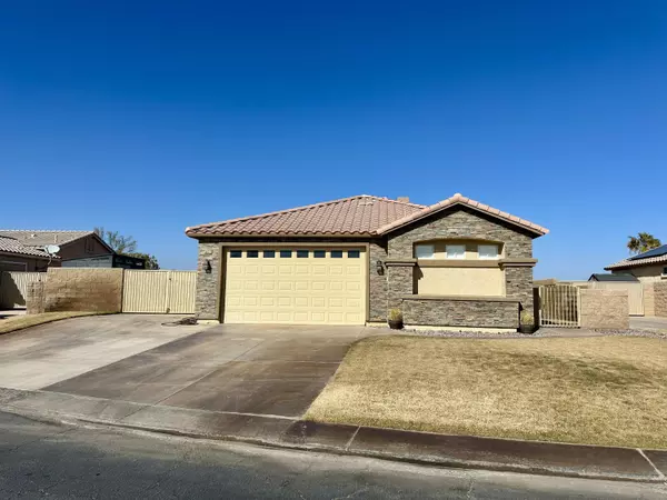 3827 Sandy Point DR, Blythe, CA 92225