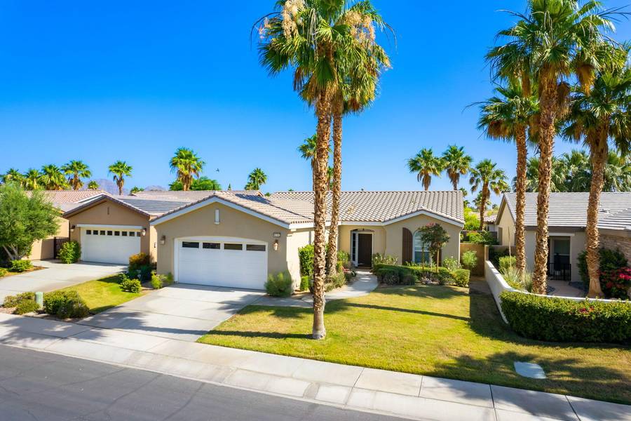 81462 Joshua Tree CT, La Quinta, CA 92253