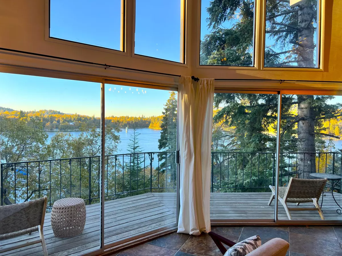 Lake Arrowhead, CA 92352,28919 Palisades DR