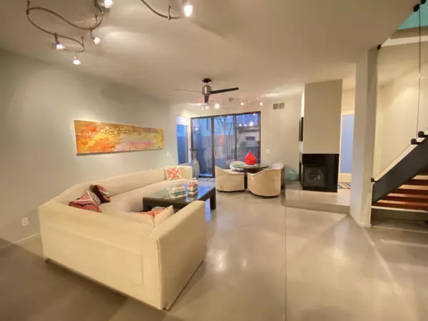 Palm Springs, CA 92262,683 E Arenas RD