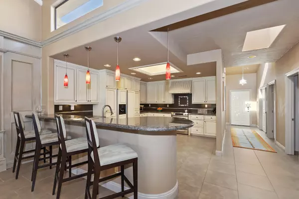 Palm Desert, CA 92211,38615 Palm Valley DR