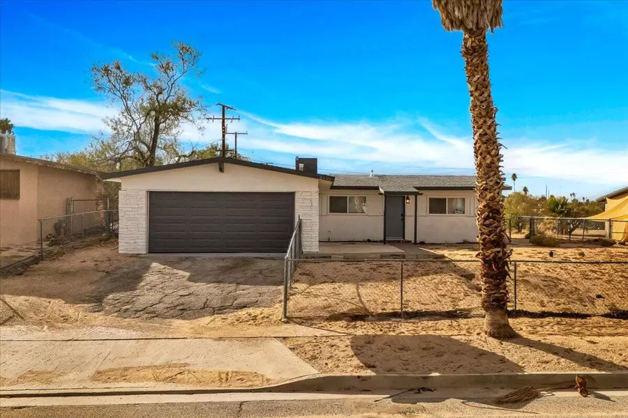 5940 Rose Ellen AVE, Twenty-nine Palms, CA 92277