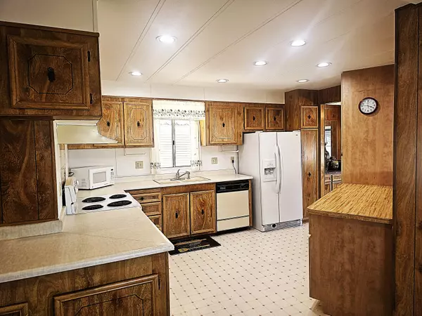 Thousand Palms, CA 92276,32461 San Miguelito DR