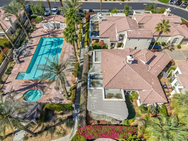 La Quinta, CA 92253,80817 Via Puerta Azul