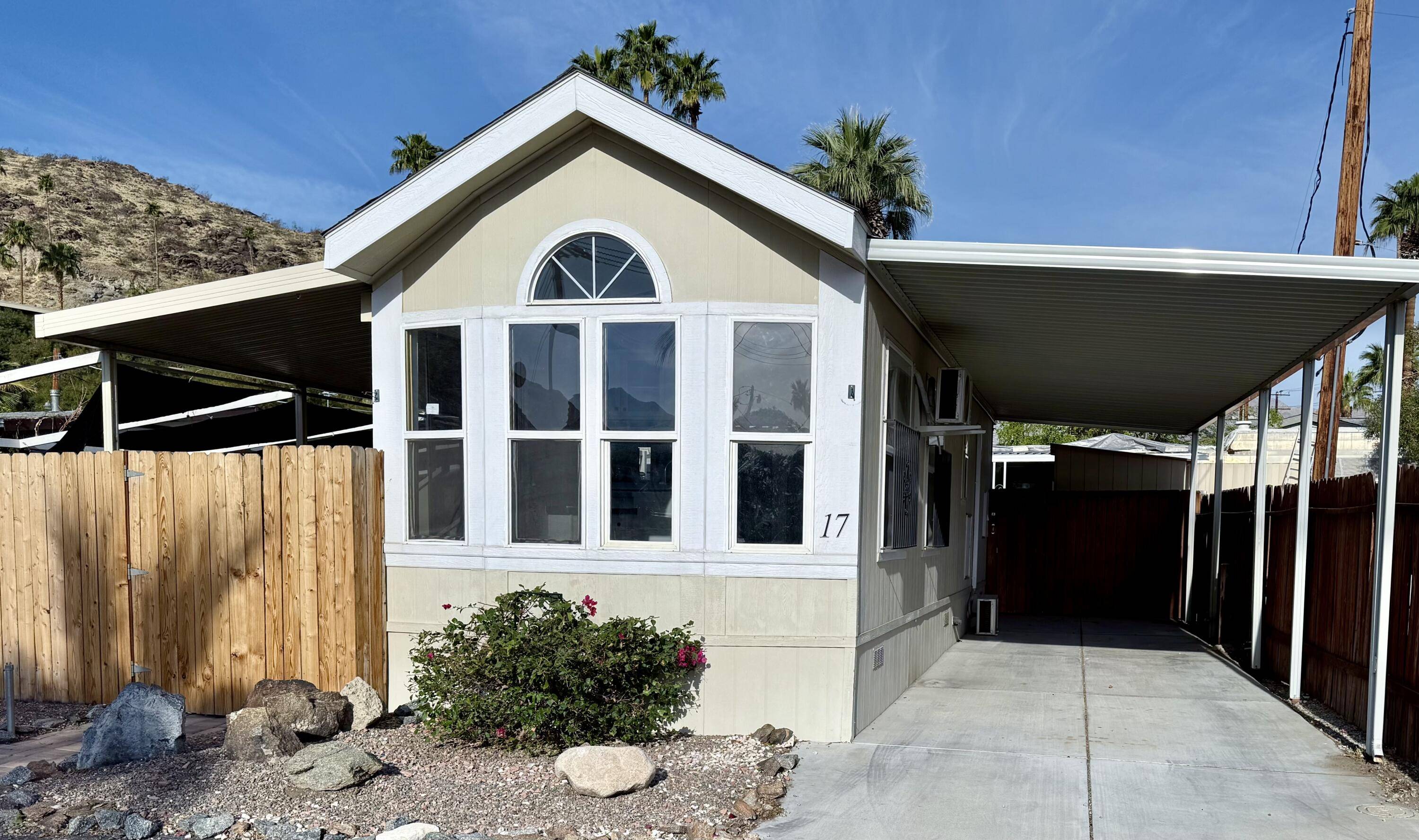 Palm Springs, CA 92264,17 Jupiter ST