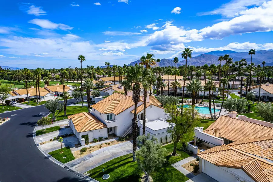 131 Desert Falls CIR, Palm Desert, CA 92211