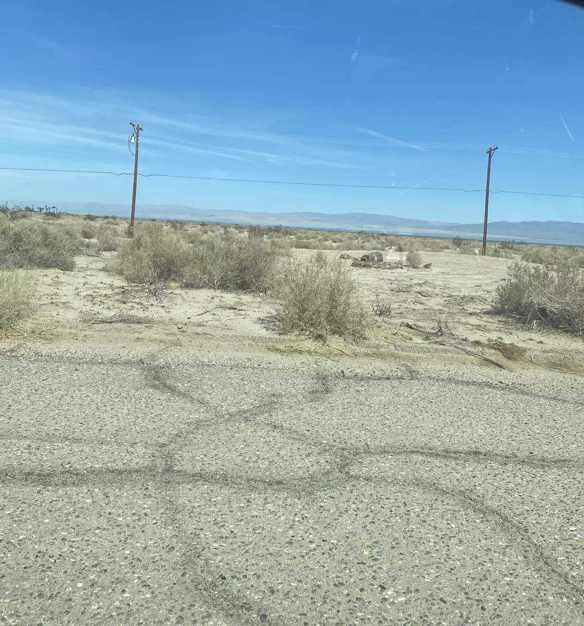 Thermal, CA 92274,1220 Court AVE