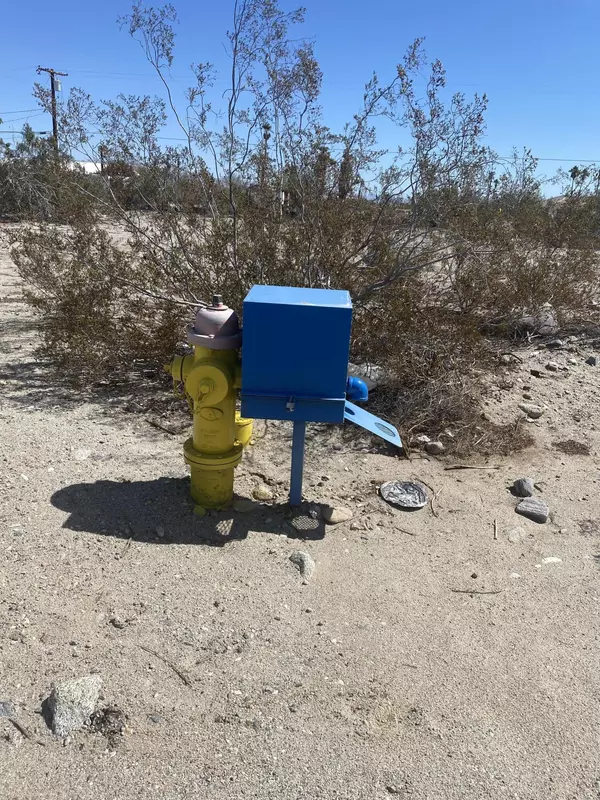 Thermal, CA 92274,2876 Cerritos AVE