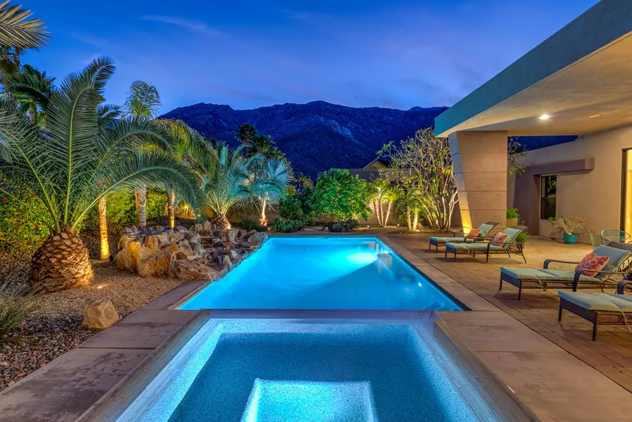 463 Lautner LN, Palm Springs, CA 92264