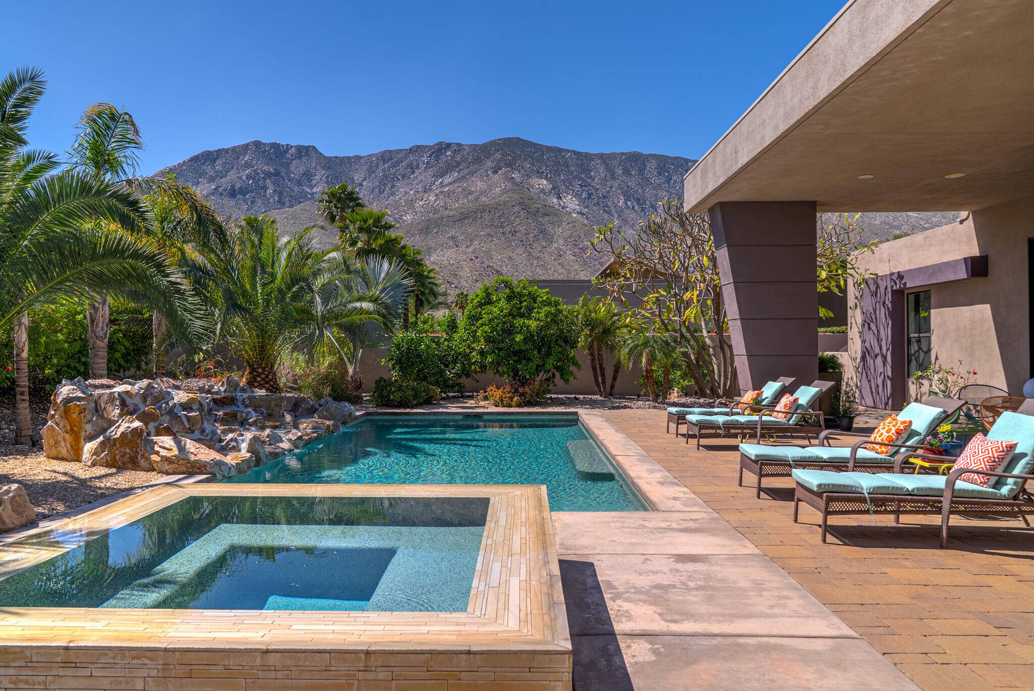 Palm Springs, CA 92264,463 Lautner LN