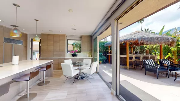 1311 Fuego CIR, Palm Springs, CA 92264