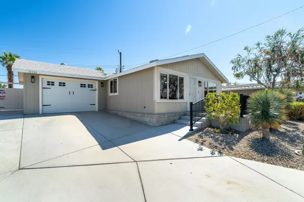 Thousand Palms, CA 92276,32260 Westchester DR