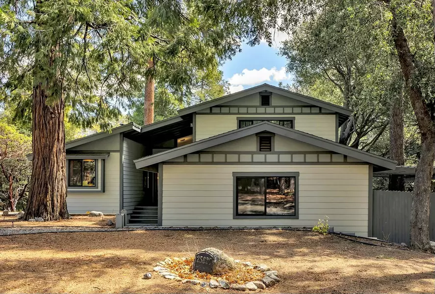 25622 Double Tree DR, Idyllwild, CA 92549