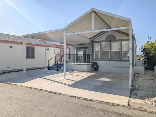 Desert Hot Springs, CA 92241,70200 Dillon RD #320