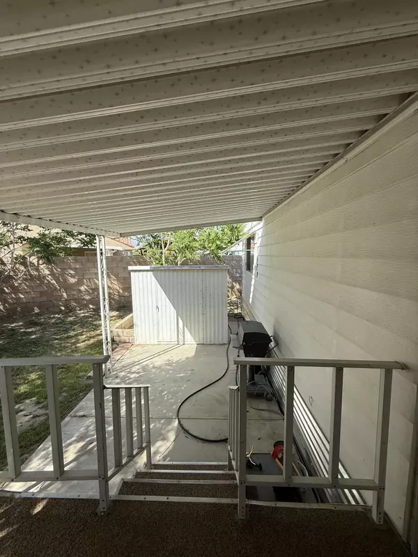 Indio, CA 92201,80870 Hwy 111 Space 175