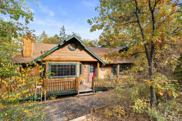 Big Bear Lake, CA 92315,1464 Rockspray DR