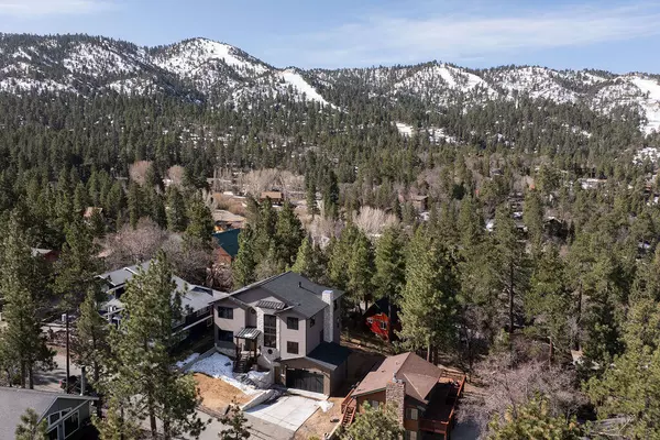 Big Bear Lake, CA 92315,43595 Ridge Crest DR