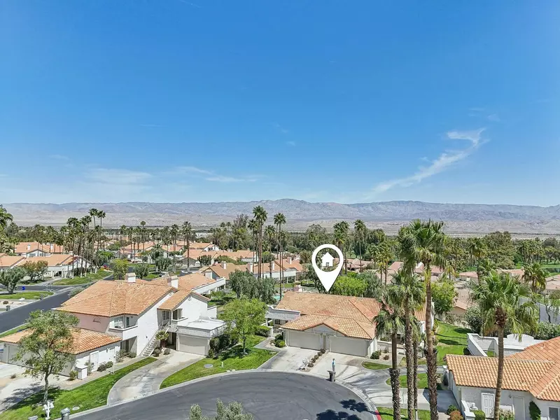 152 Falls CT, Palm Desert, CA 92211