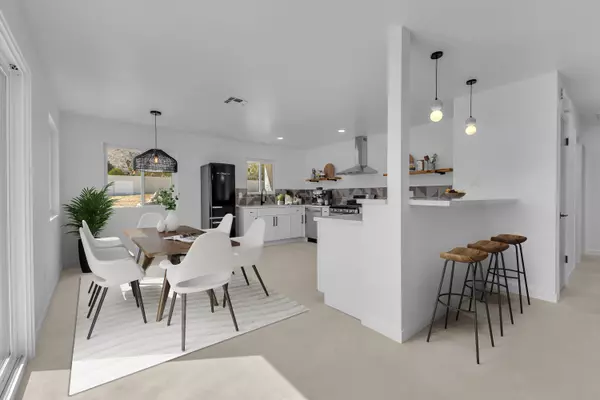 Joshua Tree, CA 92252,60711 Natoma TRL