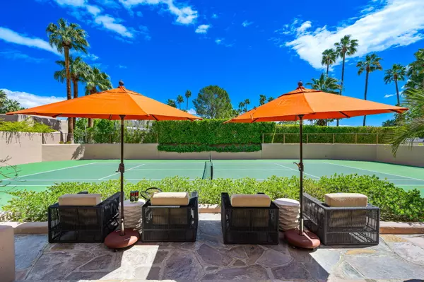 Palm Springs, CA 92262,475 S Via Las Palmas