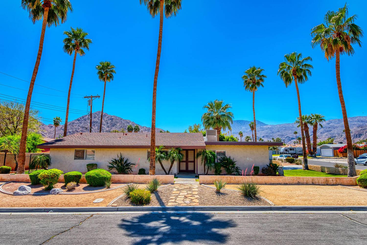 52500 Avenida Martinez, La Quinta, CA 92253