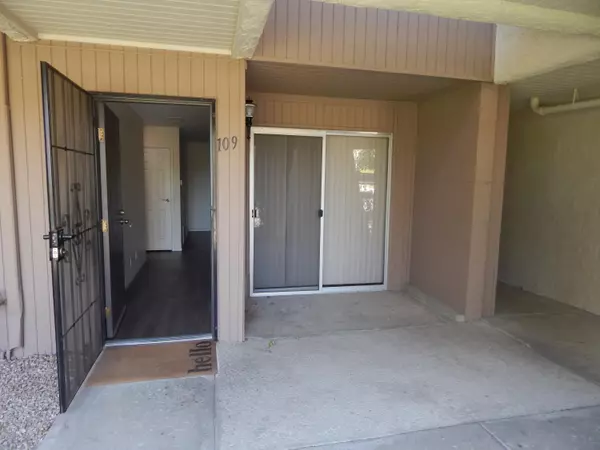 Palm Springs, CA 92262,2825 N Los Felices RD #109