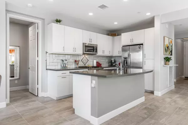Indio, CA 92201,82721 Rosewood DR