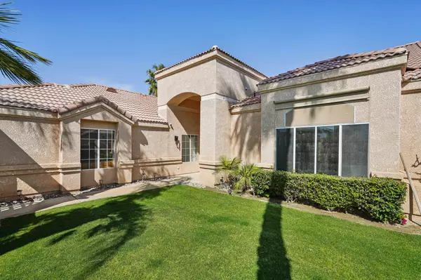 La Quinta, CA 92253,45450 Desert Fox DR