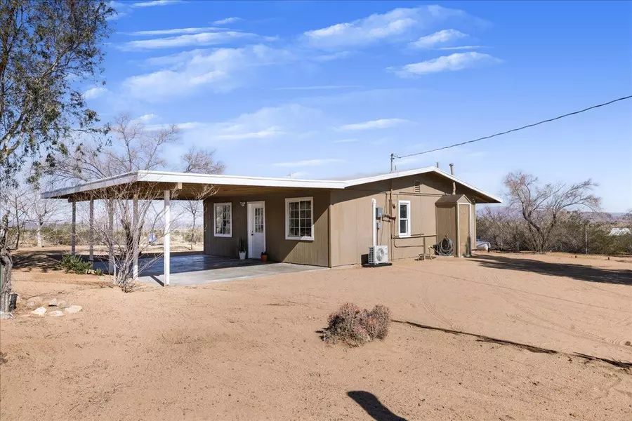 52325 Satori LN, Johnson Valley, CA 92285