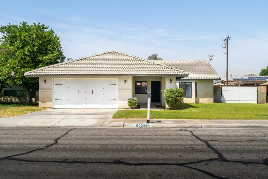 69290 El Dobe RD, Cathedral City, CA 92234