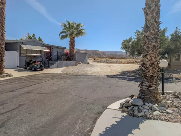 Desert Hot Springs, CA 92241,70200 Dillon RD #41