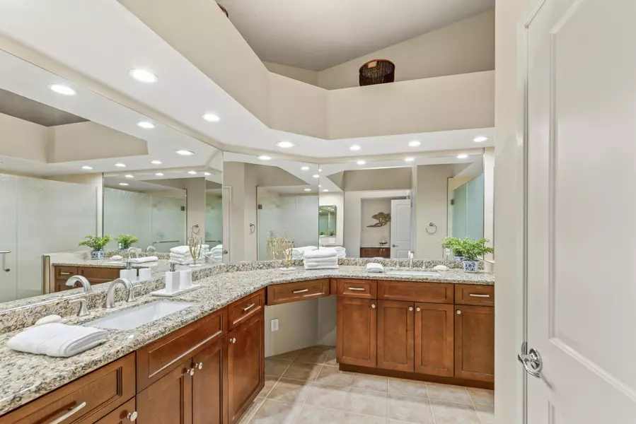 292 Desert Falls DR, Palm Desert, CA 92211