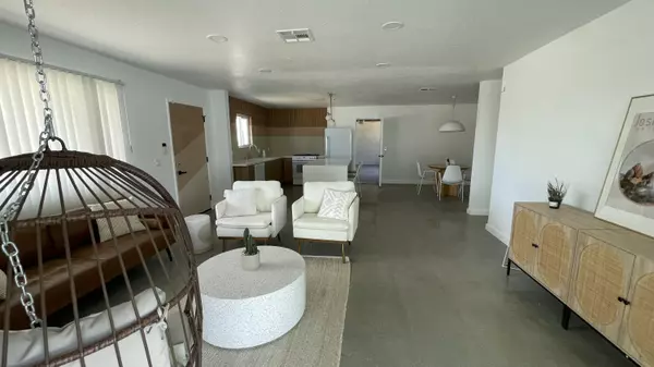 Joshua Tree, CA 92252,61601 Capilla DR