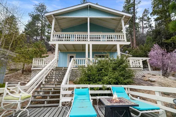 Fawnskin, CA 92333,38634 N Shore DR