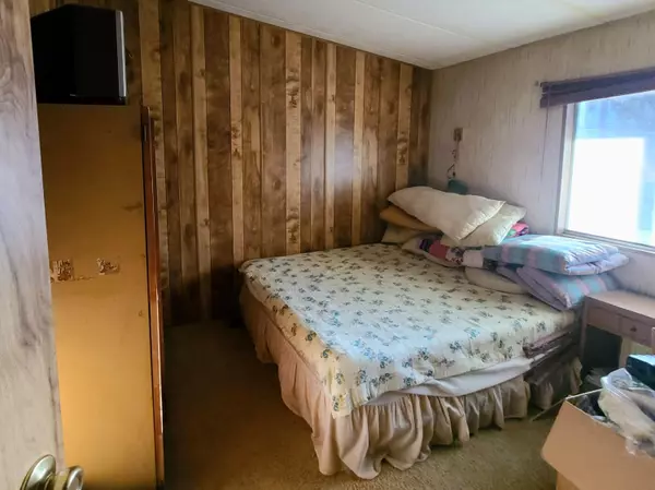 Thermal, CA 92274,3759 Thomas AVE