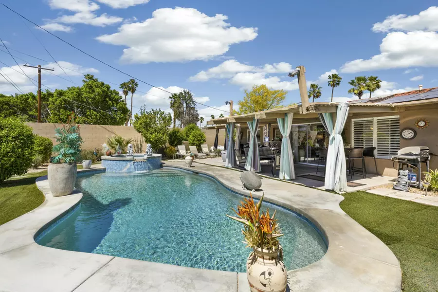 37369 Bankside DR, Cathedral City, CA 92234