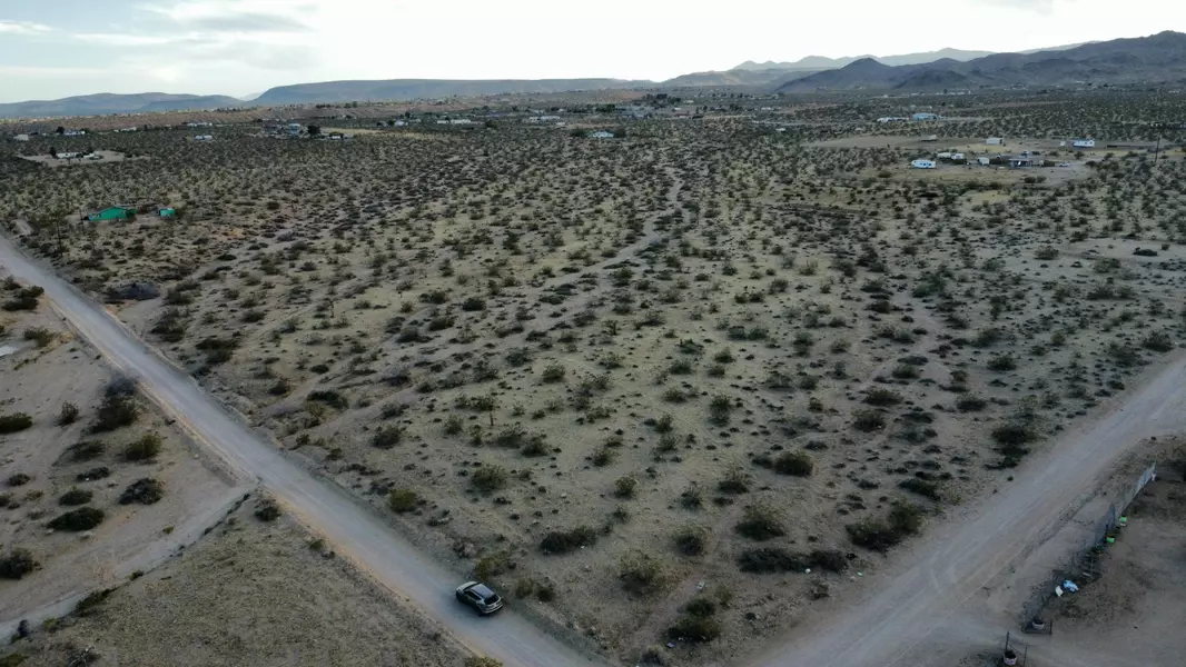 0 Mariquita RD, Landers, CA 92285